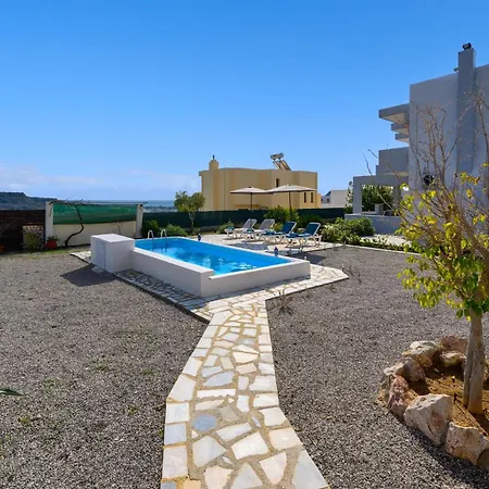 Calm And Joy Summer House