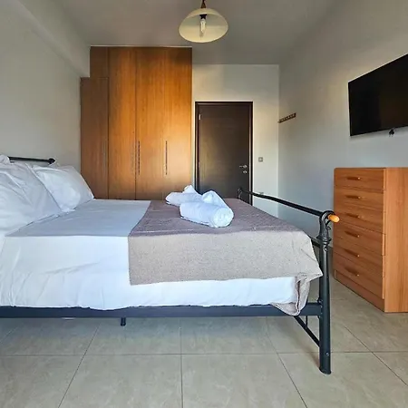 Calm And Joy Summer House *