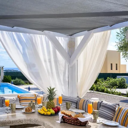 Calm And Joy Summer House Villa