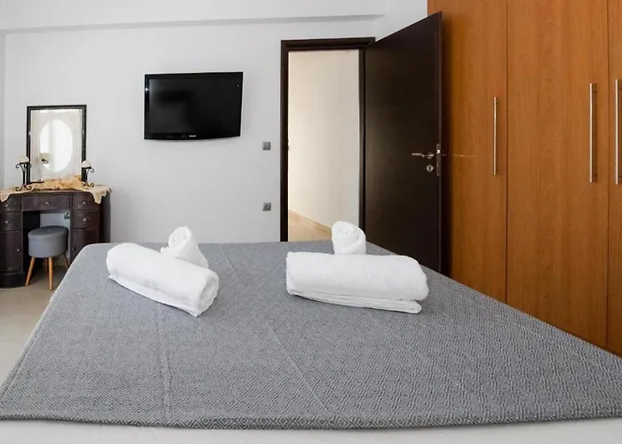 Calm And Joy Summer House *