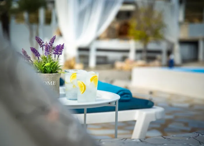 Calm And Joy Summer House * Afantou