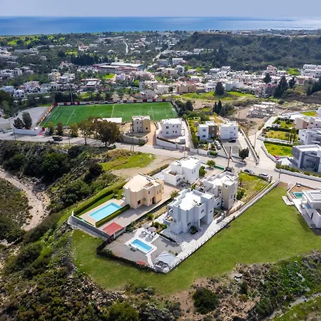 Calm And Joy Summer House * Afandu