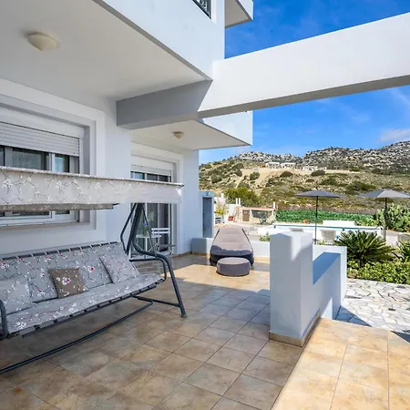 Calm And Joy Summer House Villa