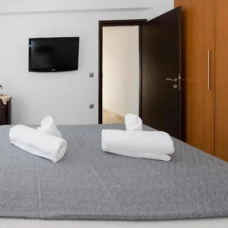 Calm And Joy Summer House *